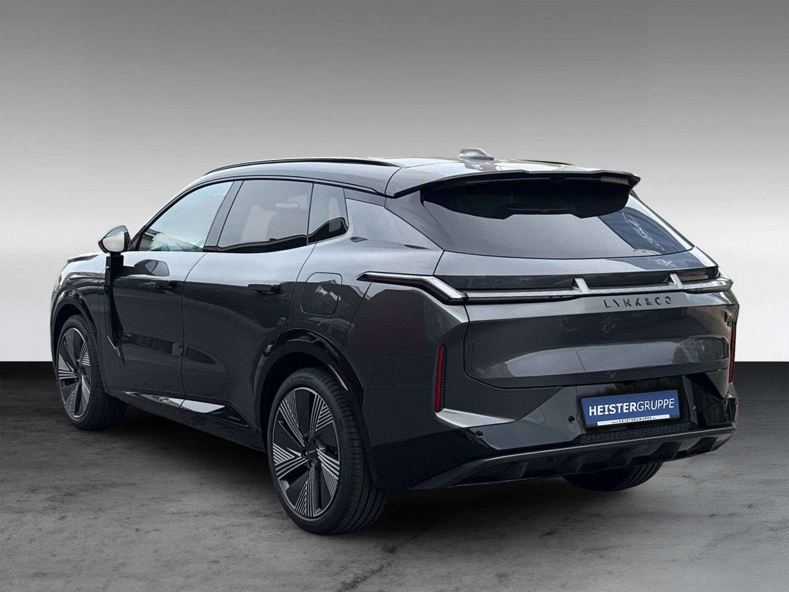 Lynk & Co 08