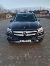 Mercedes-Benz GL 450 - schwarze Mercedes-Benz GL 450