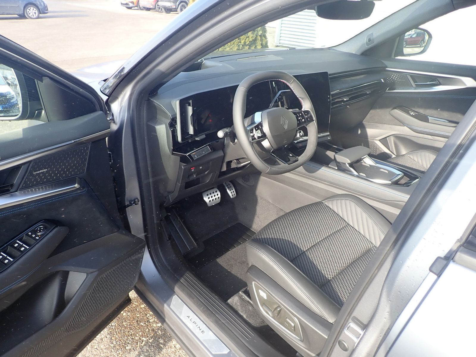 Fahrzeugabbildung Renault Austral Esprit Alpine Mild Hybrid 150 Automatik