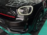 MINI John Cooper Works Countryman - MINI John Cooper Works Countryman mit 5 Türen