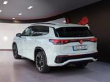 Volkswagen Tayron 1,5 eHybrid 272 PS DSG R-Line AHK - Volkswagen Tayron mit Panoramadach
