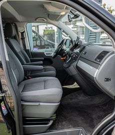 Fahrzeugabbildung Volkswagen T5 Multivan|BI-XENON|SHZ|KAMERA|PDC