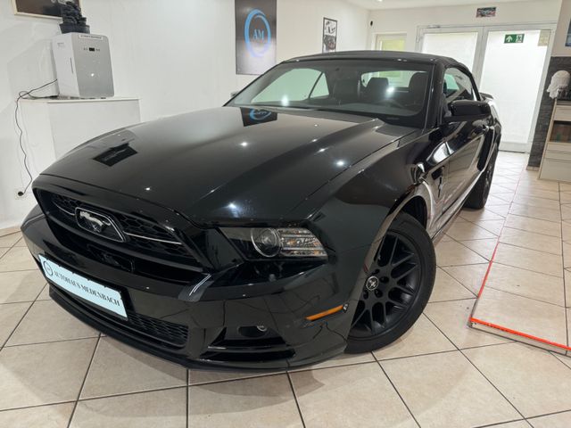 Ford Mustang  Cabrio 3,7 Automatik SHZ Leder  TÜV Neu