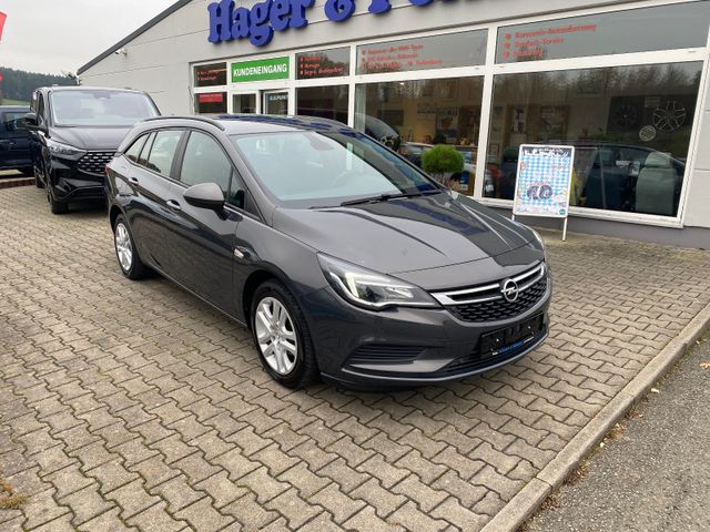 Opel Astra K Sports Tourer LRH, SH