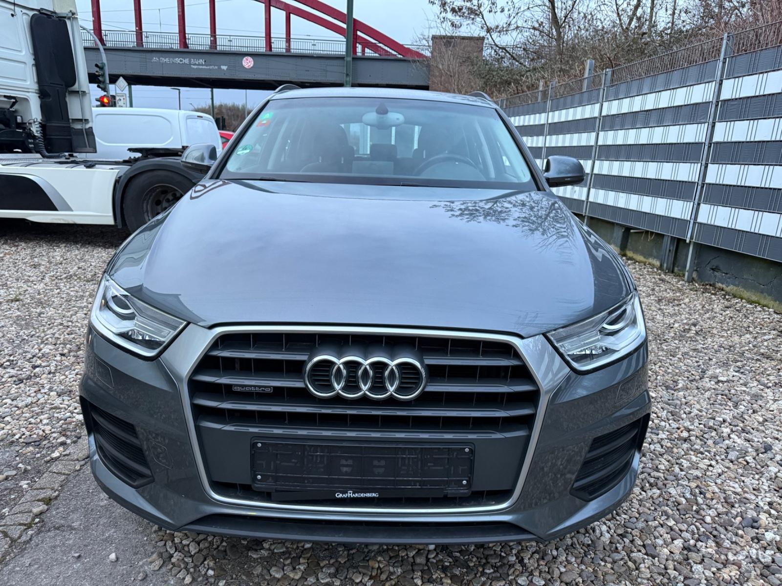 Audi Q3 basis quattro 1.HAND OFF ROAD