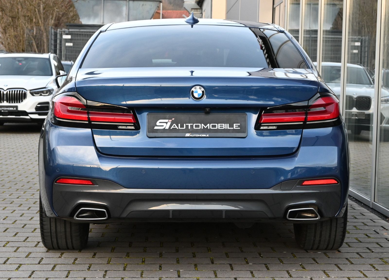 Fahrzeugabbildung BMW 530d xDr M SPORT °UVP 98.219€°AD.DRIVE°STHZG°20"