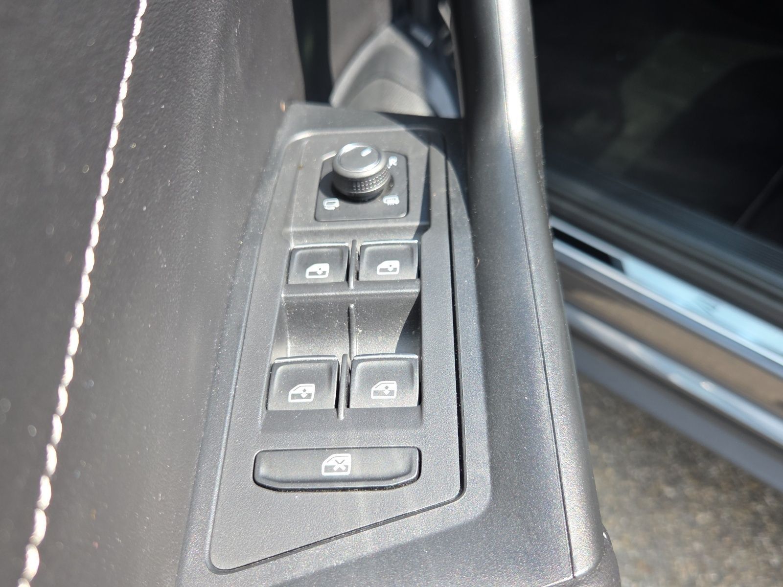 Volkswagen T-Roc - Bild 18