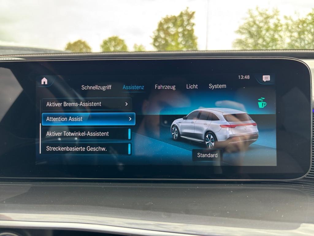 Mercedes-Benz EQC 400 4M Mbeam*CarP*360*KGo*HUD*SHD*Memory*FAP