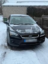 Ford Focus MK2 1,6l Benzin  100.000 KM! 2 ... - Ford Focus aus 2006: 1.6