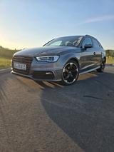 Audi A3 1.6 TDI S line Sportback / TÜV  NEU / Keramik