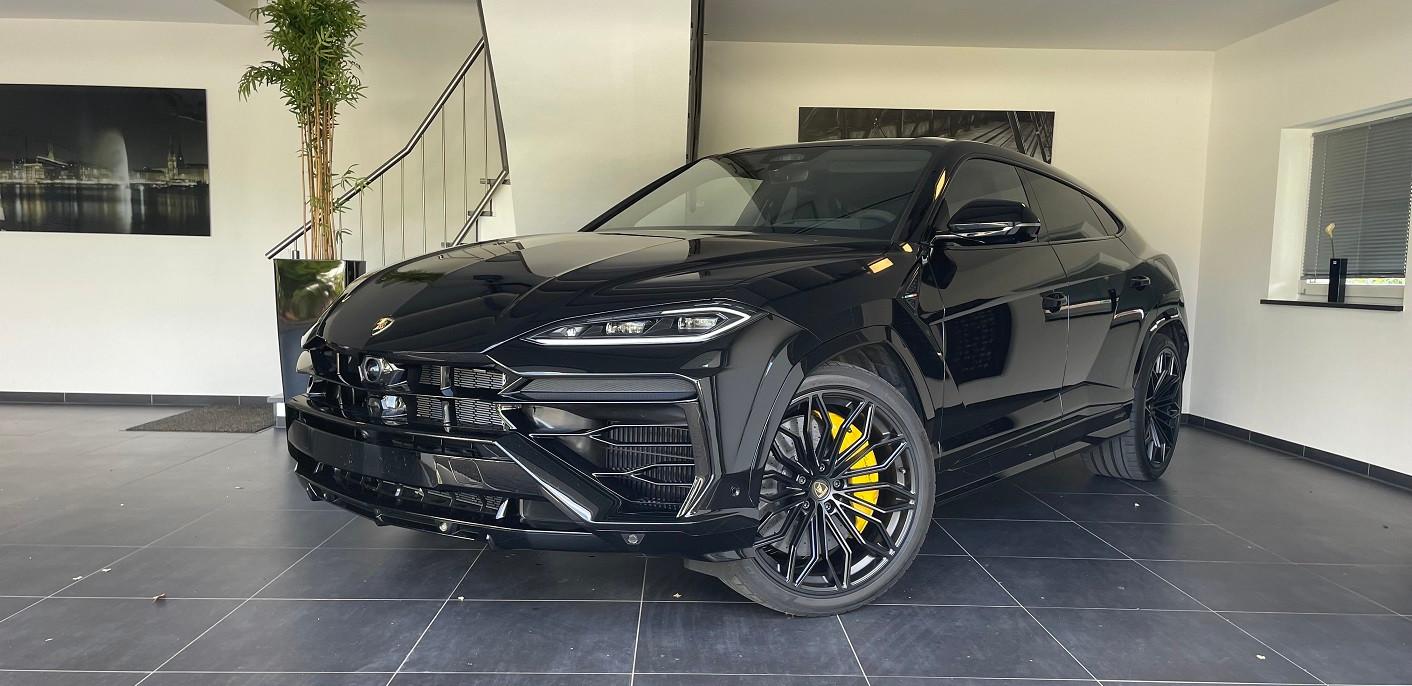 Lamborghini Urus SE+MASSAGE+23"+STYLE PACK-WARRANTY-MY2026