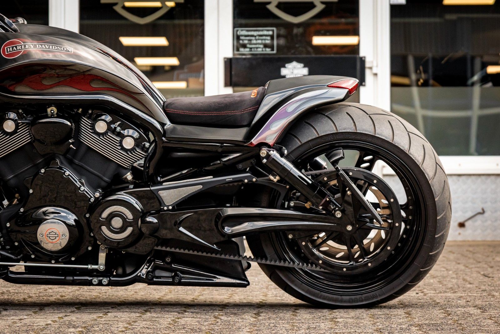 Fahrzeugabbildung Harley-Davidson VRSDCX Night Rod Special - 300er - AIRRIDE -