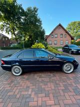 Mercedes-Benz Mercedes W203 C220 CDI 2005 Avantgarde - Mercedes-Benz C 220 mit Diesel-Antrieb: Limousine, W203 Cdi