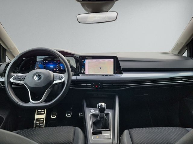 Golf VIII 1.5 TSI ACTIVE STANDHZ+RFK+HEAD-UP+NAV