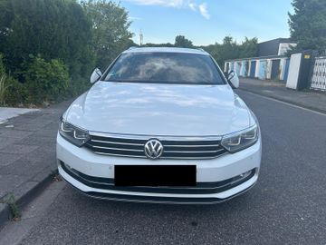 Volkswagen Passat Variant - 2