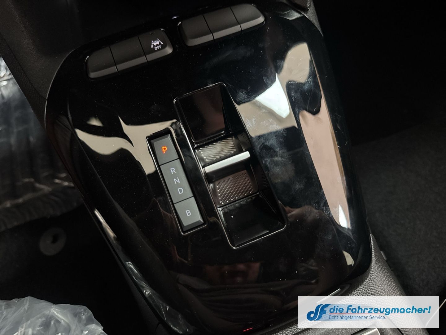 Fahrzeugabbildung Opel Corsa-e GS LED Apple CarPlay Android Auto Klimaa