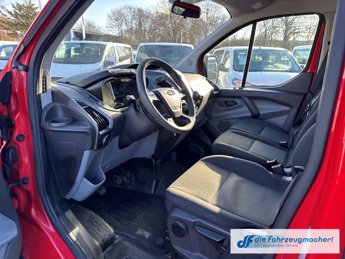 Fahrzeugabbildung Ford Transit Custom Tourneo 300 L1 *2504