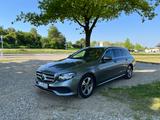 Mercedes-Benz E 220d T AVANTGARDE Garantie Multibeam Widescree