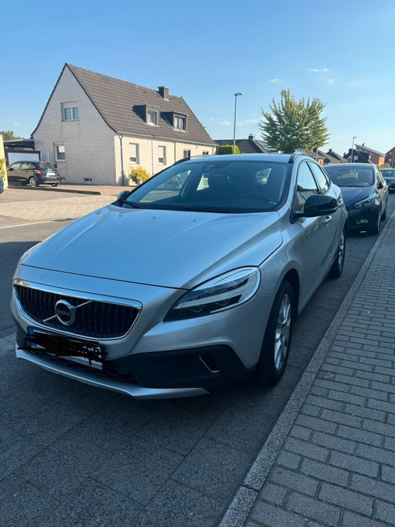 Image of Volvo V40 Cross Country
