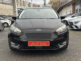 Ford FOCUS TURNIER TITANIUM 1.6 TDCI ACC KLIMA NAVI - Ford Focus mit Diesel-Antrieb: 1.6