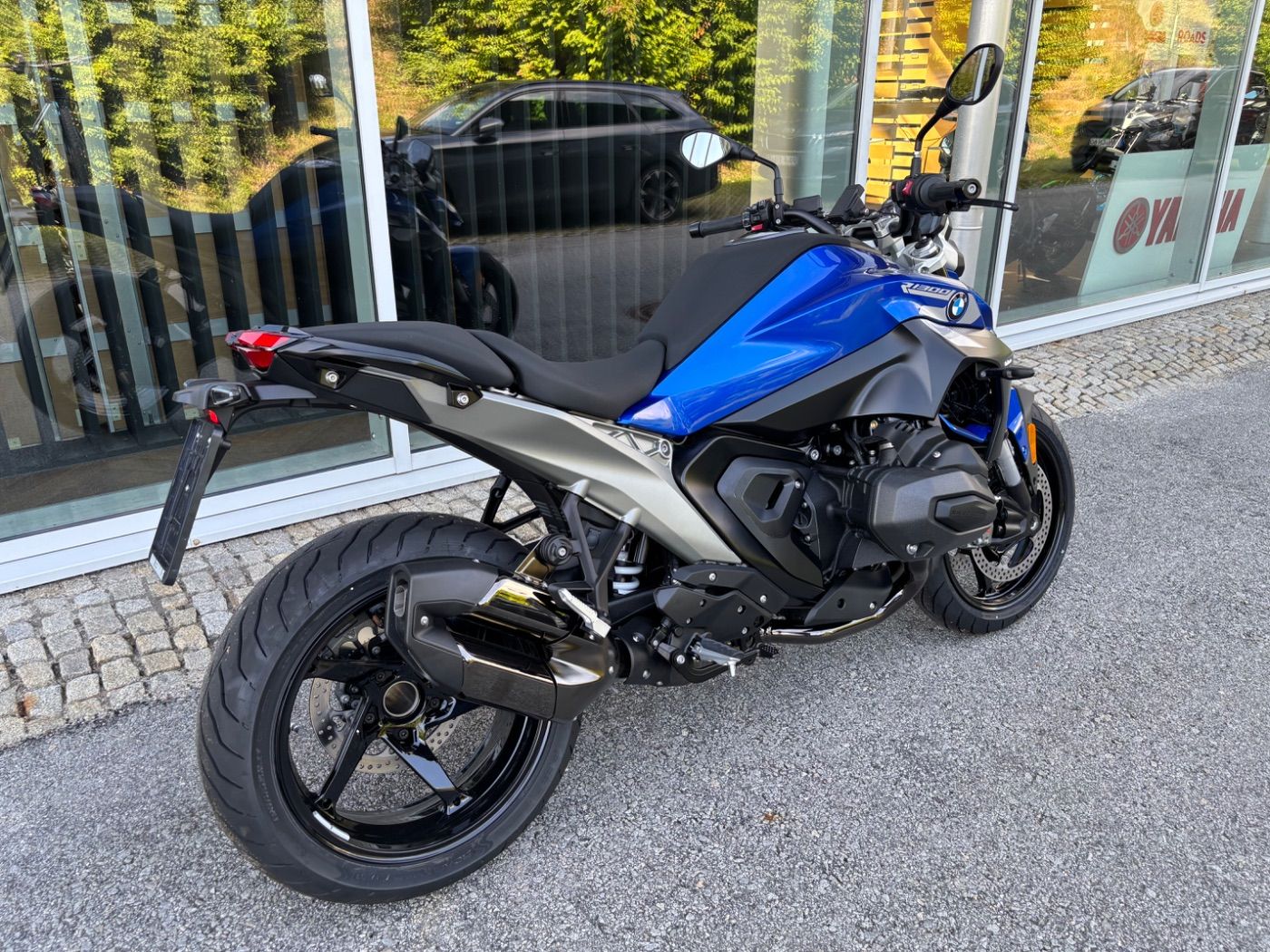 Fahrzeugabbildung BMW R 1300 R Exclusive 3 Pakete