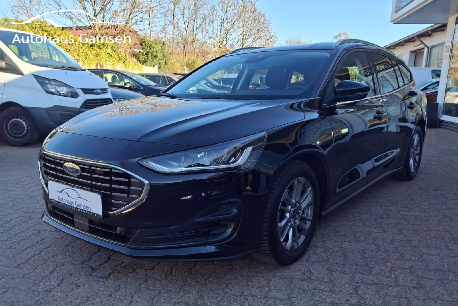 Ford Focus Turnier 1.5 EcoBlue Titanium X LED/Navi/Ka imagem 3
