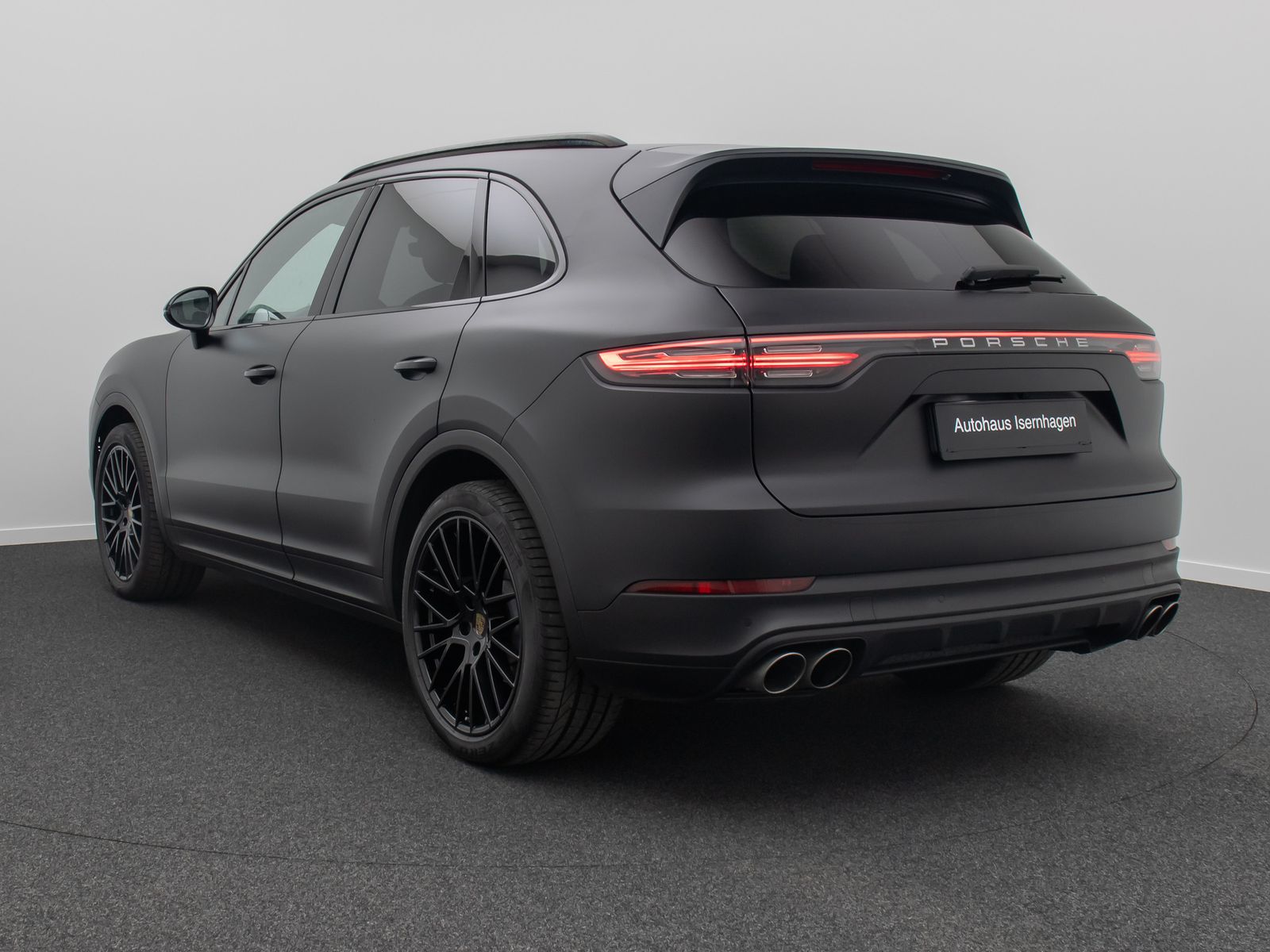 Fahrzeugabbildung Porsche Cayenne S Kamera HiFi Panorama Leder AHK 21"
