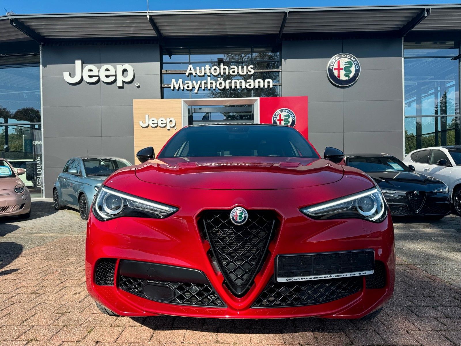 Fahrzeugabbildung Alfa Romeo Stelvio Quadrifoglio Q4 510PS Akrapovic Panorama