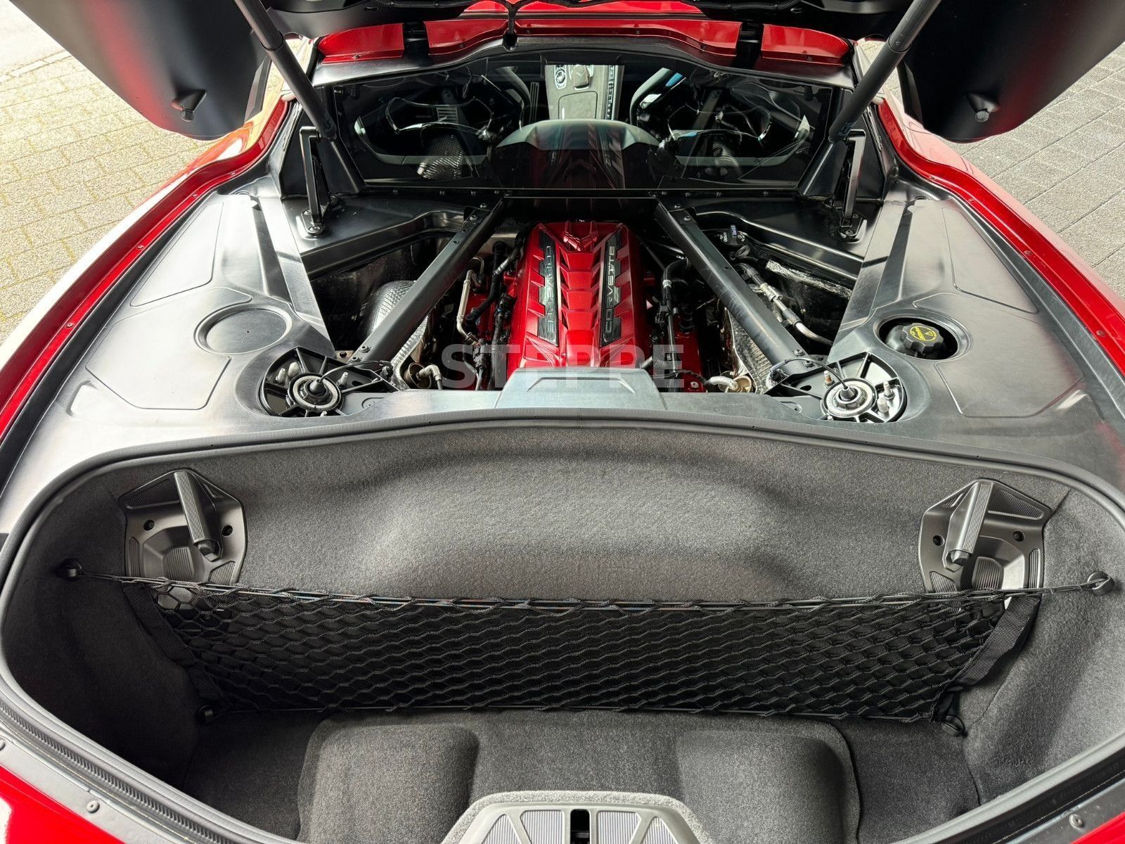 Corvette C8 Stingray Coupe 6,2 V8 3LT Europamodell STEPPE