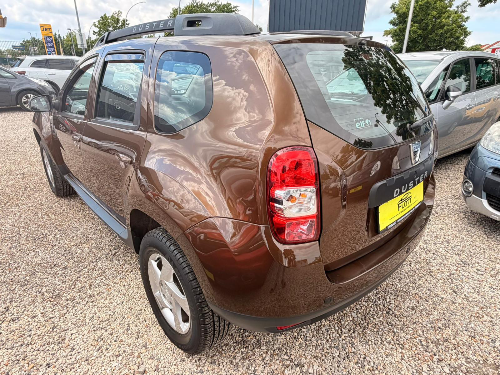 Dacia Duster I Laureate 4x2 *PDC*Klima*MFL* TÜV Neu