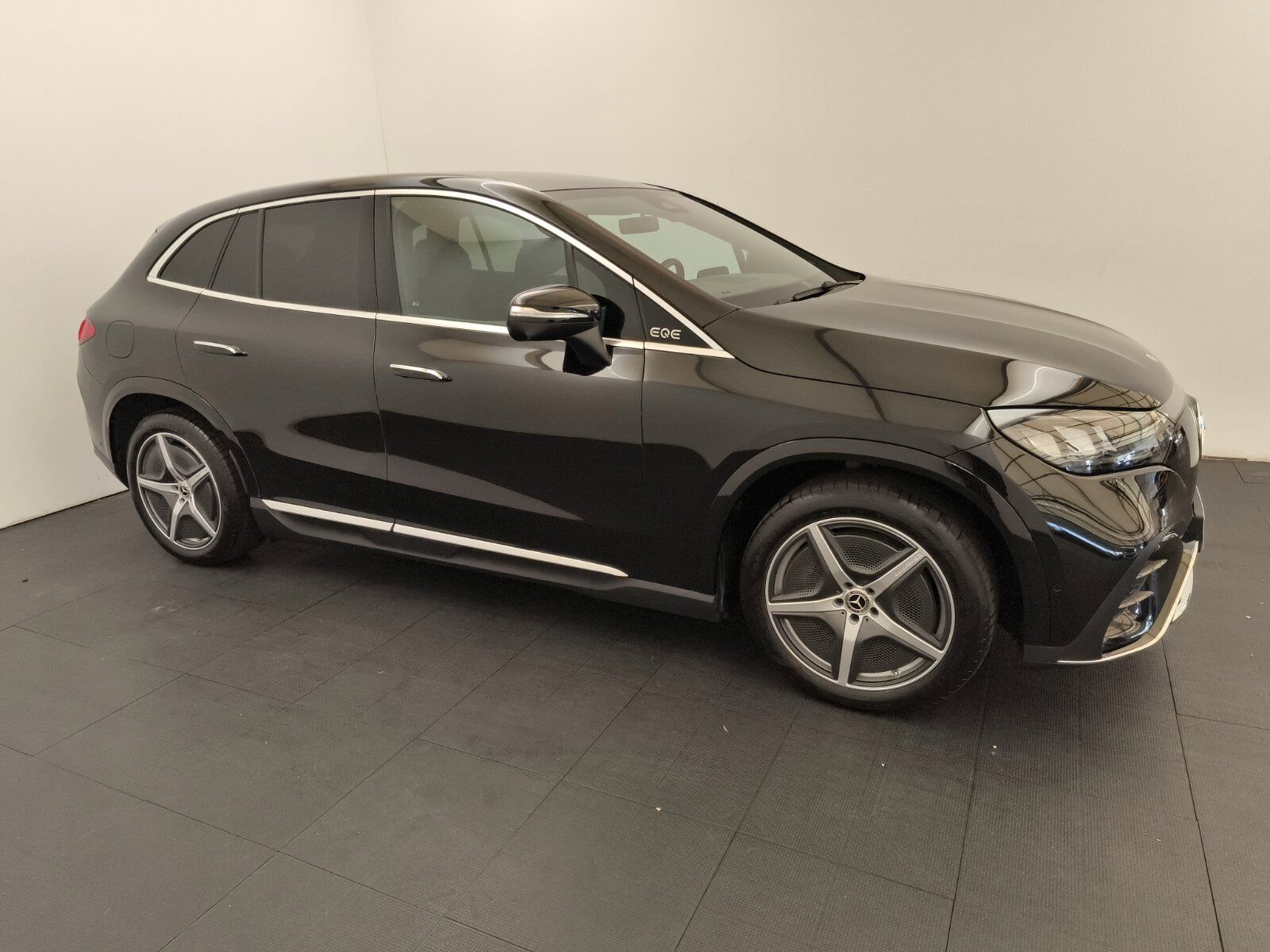 Mercedes-Benz EQE 300 SUV AMG Advanced Distro AHK 360° Memory foto 5