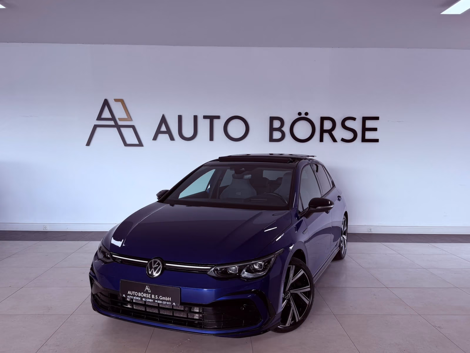 Volkswagen Golf VIII R-Line TSI BlackStyle*PANO*ACC*H&K*HUD