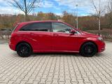 Mercedes-Benz B 180 B -Klasse B 180*AUTOMATIK*LEDER*PANO - gebrauchte Mercedes-Benz B 180 aus dem Jahr 2013
