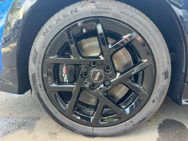 MINI Cooper S Cabrio HUD AD Navi HarmanKardon LED Kur