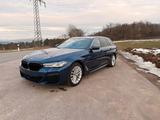 BMW 530e xD Touring - Laser, HU, H/K, Pano, ACC, M-P