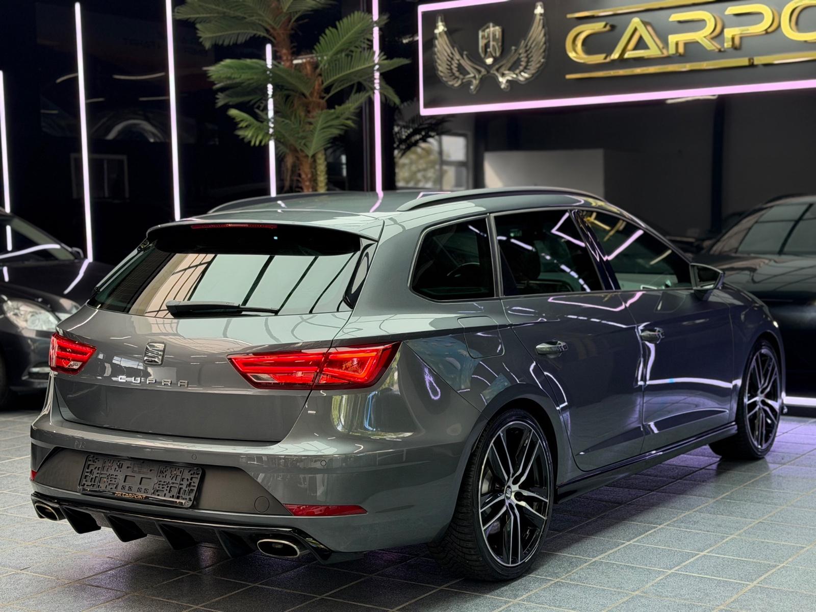 Seat Leon ST Cupra 300 4Drive/LED/ACC/Virt/CAM/BT