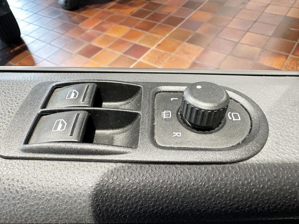 Volkswagen T5 Caravelle