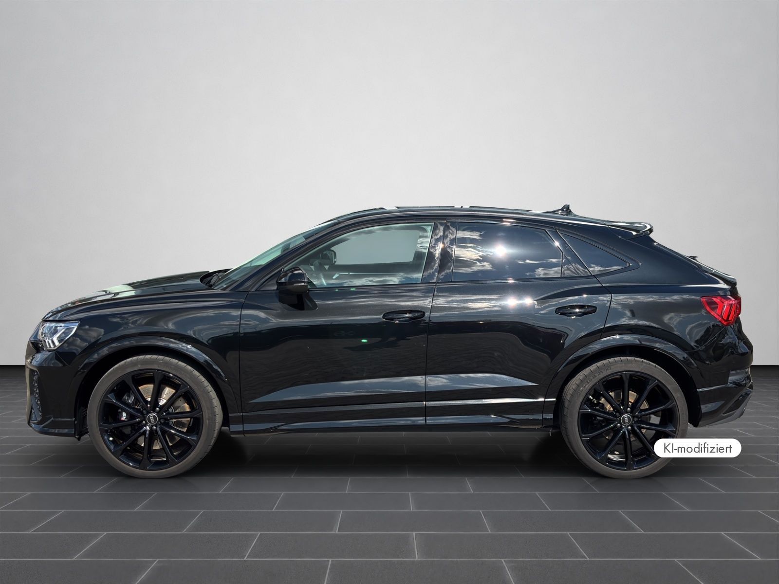 Audi RSQ3 - Bild 8