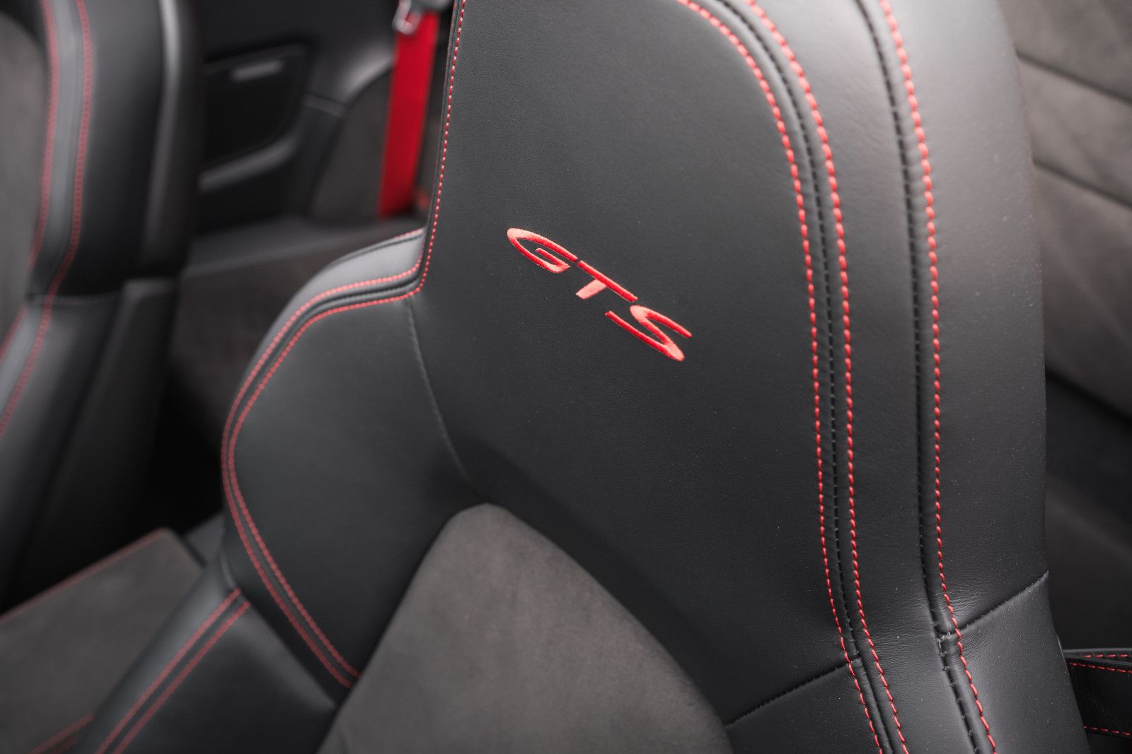Fahrzeugabbildung Porsche 992.1/911 Carrera GTS-BOSE-Approved-LED Matrix