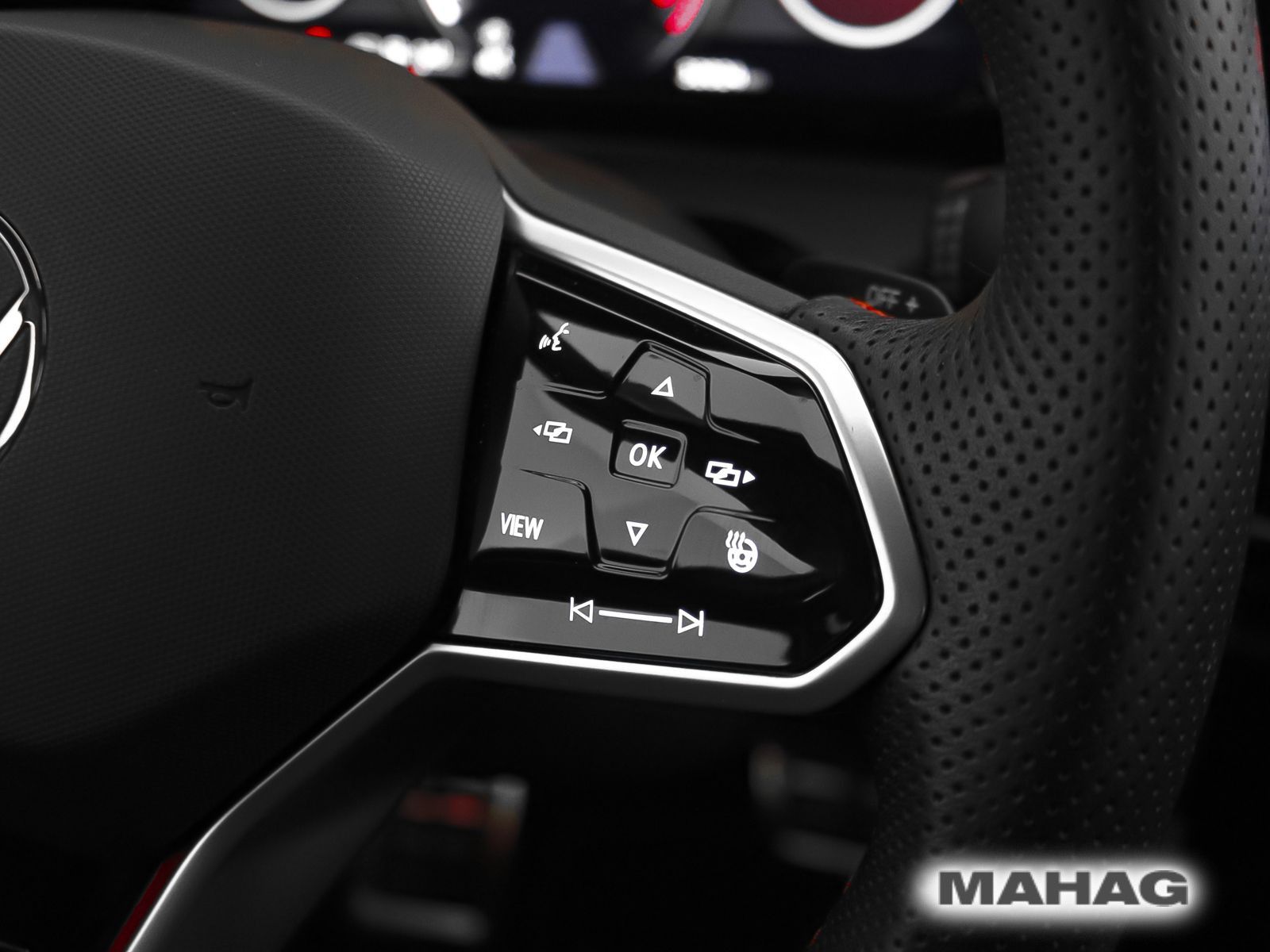 Volkswagen Golf VIII GTI Clubsport 2.0 TSI LED+ Navi ParkPi foto 24
