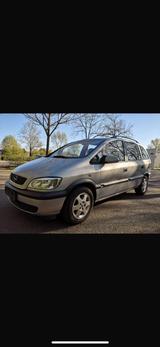 Opel Zafira 2,2l Benzin Automatik 7Sitzer ... - gebrauchte Opel Zafira aus dem Jahr 2000