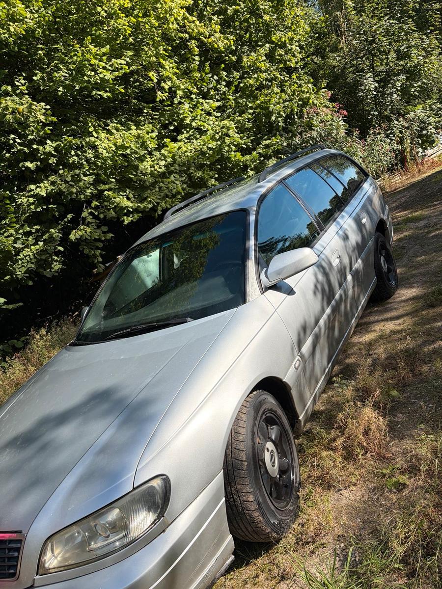 Opel Omega 2004 — photo 10