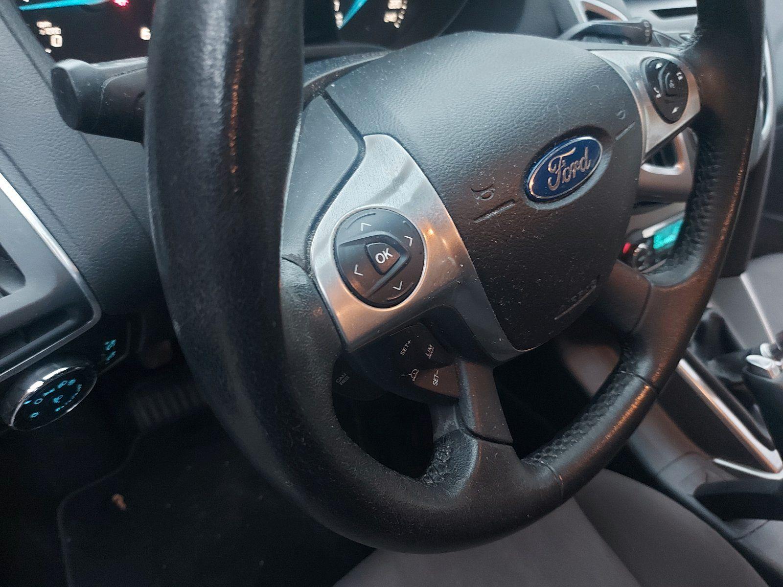 Ford Focus 2014 — photo 7