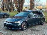 Volkswagen Golf GTI Performance 2.0 245 CV TSI D - : Taxi, Limousine