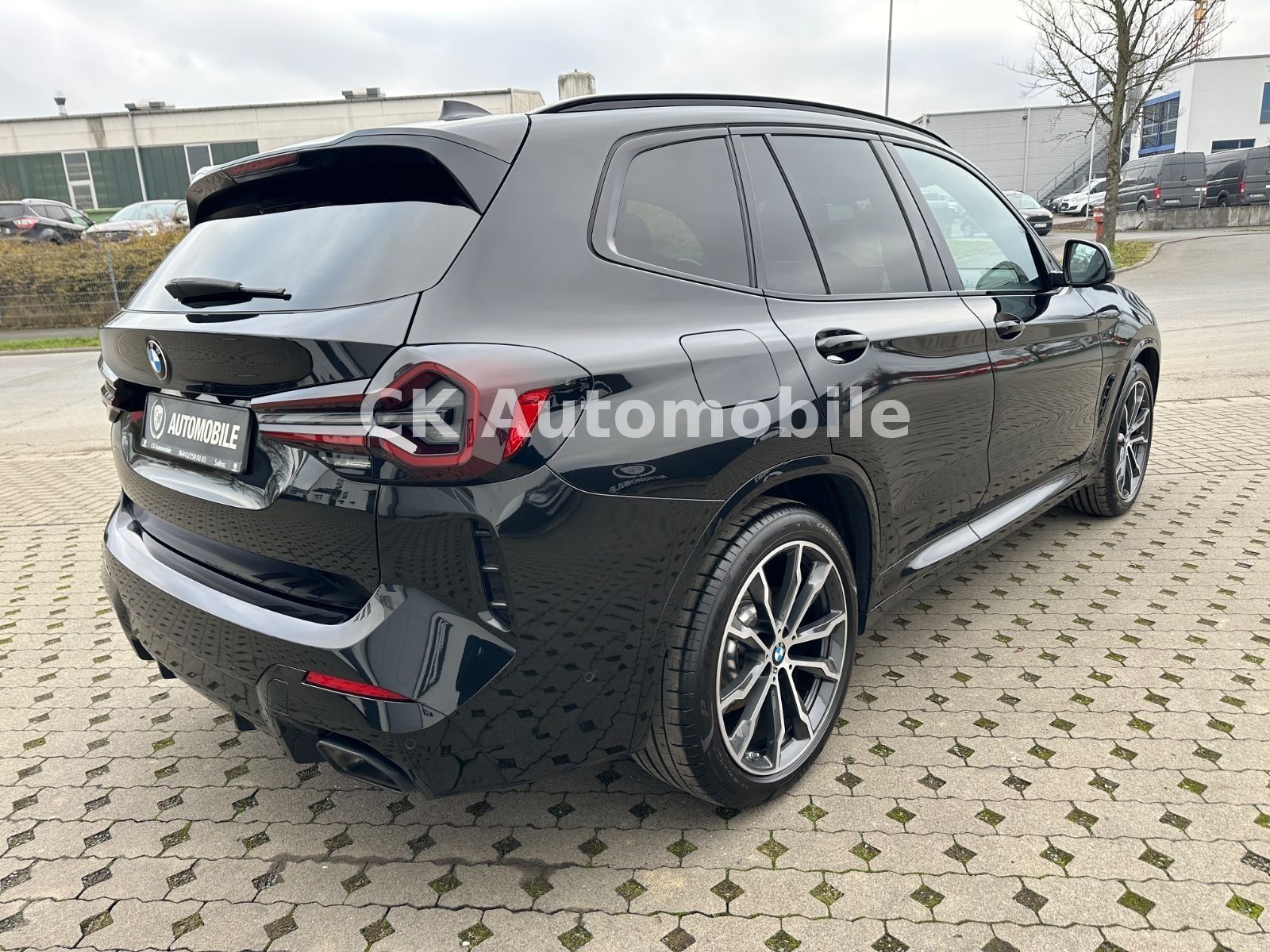 Fahrzeugabbildung BMW X3 xDrive30d M-Sport/Navi/Pano/LED/Kam/AHK