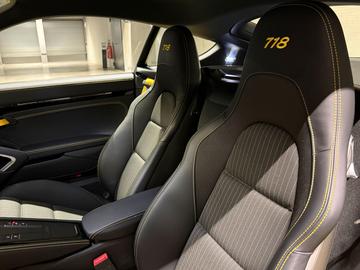 صورة مصغرة 15 لـ 2019 Porsche CAYMAN