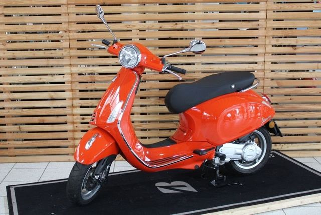 Vespa Primavera 50 4T Vorführfahrzeug