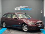 BMW 318i Touring*LEDER*PANO*AUTOMATIK - BMW 318 aus 2008: Kombi