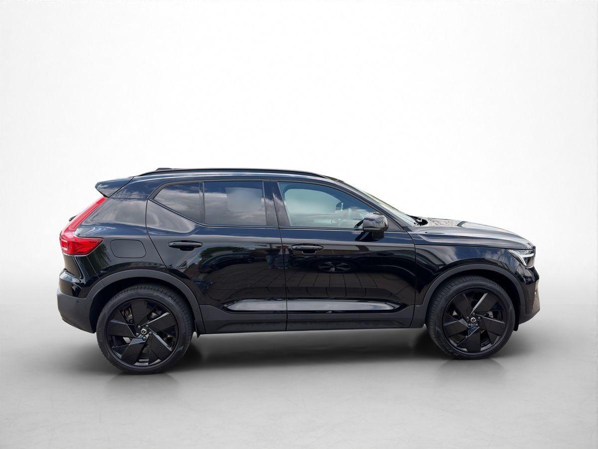 Volvo XC40 B3 Black Edition Plus, AHK Pano 20"LM-Felge