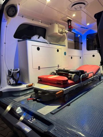 Mercedes-Benz Vito Ambulance Krankenwagen RTW KTW